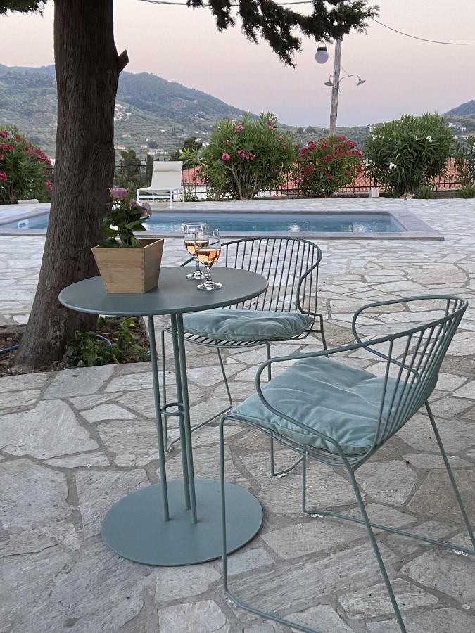 Villa Icelle Skopelos Town Sea View Swimming Pool Kültér fotó